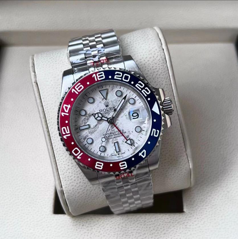 GMT-Master II 'Pepsi Albino' White Dial - Jubilee — Red and Blue Bezel White Dial (Ref Z020)