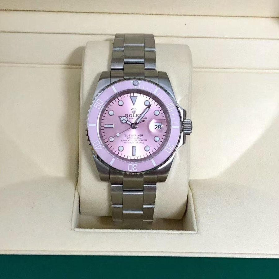 Submariner Custom Edition 'Powder Pink' — Custom Pink Dial & Bezel (Ref Z006)